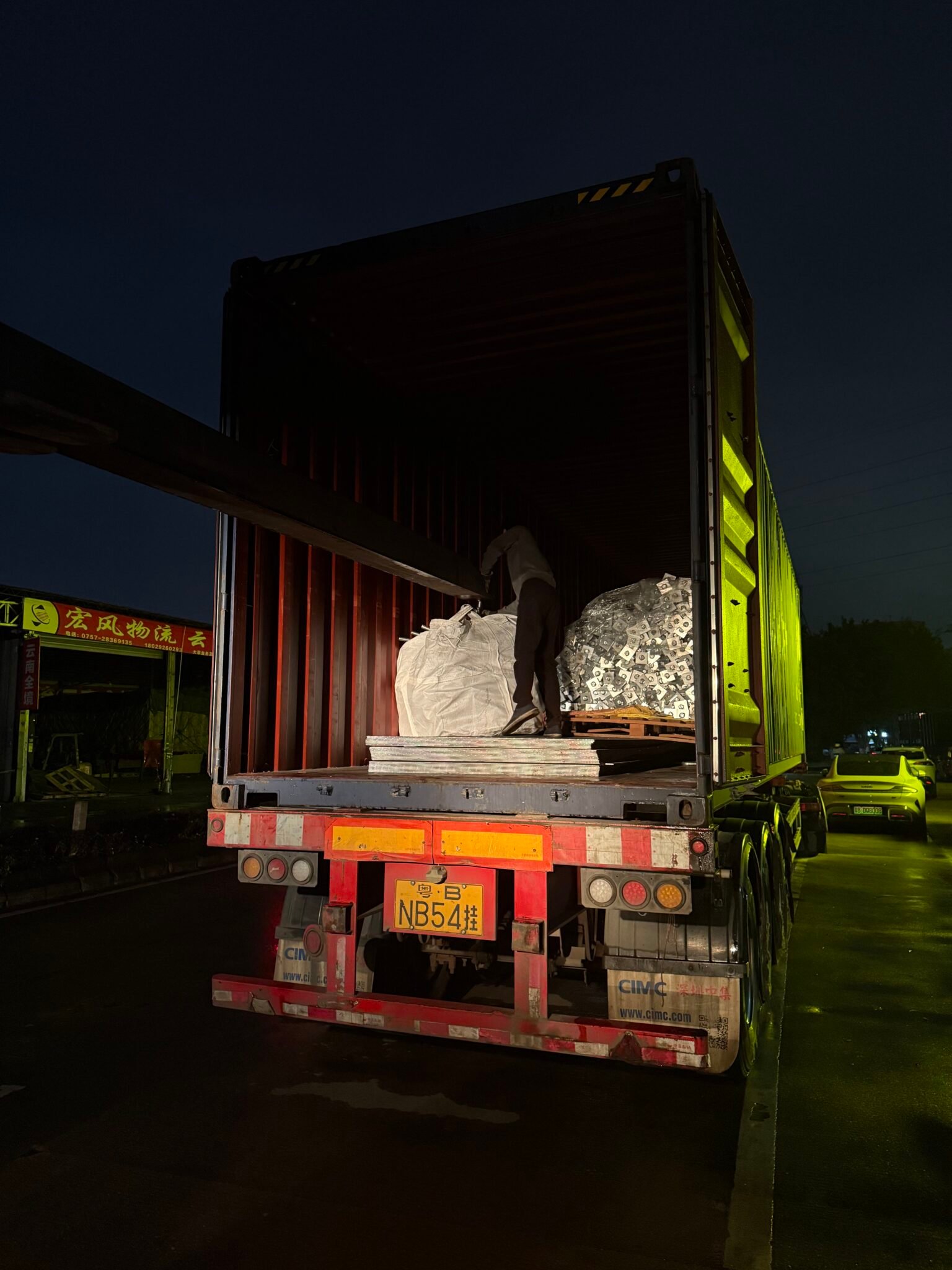 Steel Export Cases | Container Loading of Coils, Pipes & Structural Steel