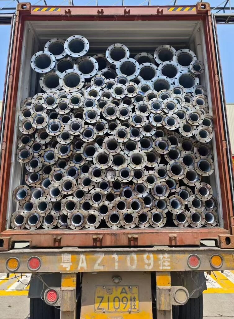 Welded steel pipes loaded in shipping container
